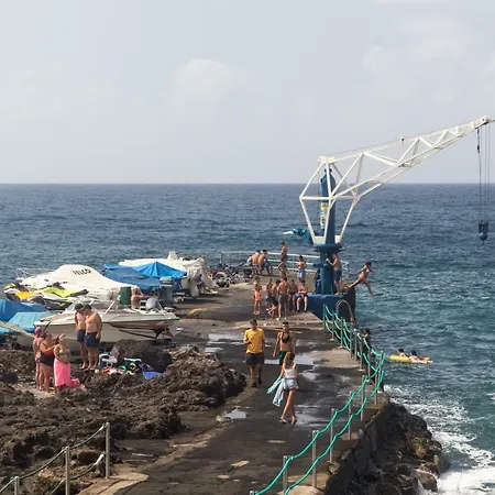 Con Mejores Vistas Frente Al Mar 타코론테